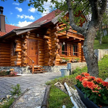 Roza Chalet