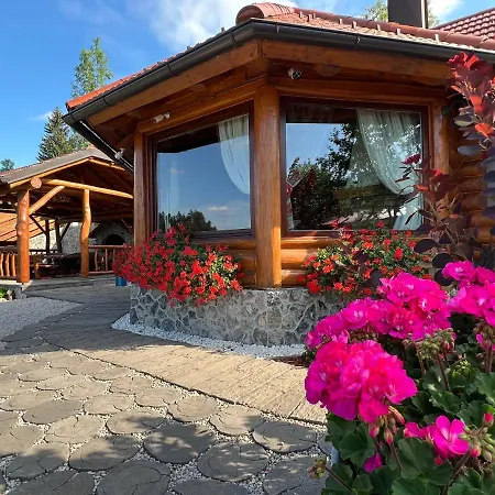 Roza Σαλέ Kupjak