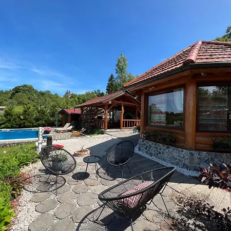 Roza Chalet Kupjak